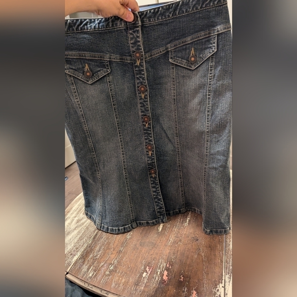 I.N.C‎ International Concepts Jean Skirt Size 6 - Picture 2 of 14
